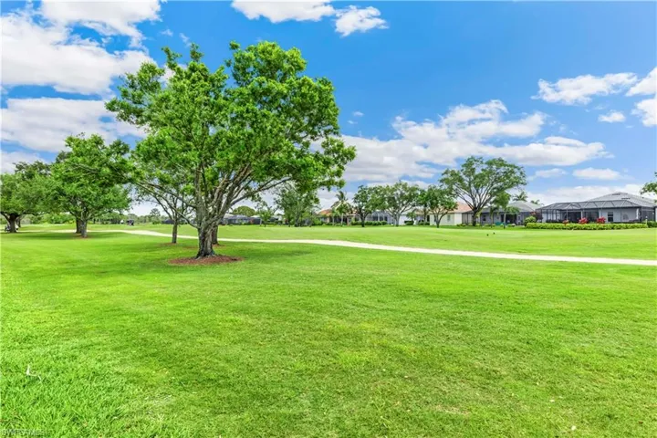 Backyard Views of  Par 4 #2 on the Golf Course