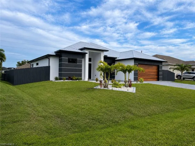 304 Nw 1st Ter, Cape Coral, Florida 33993