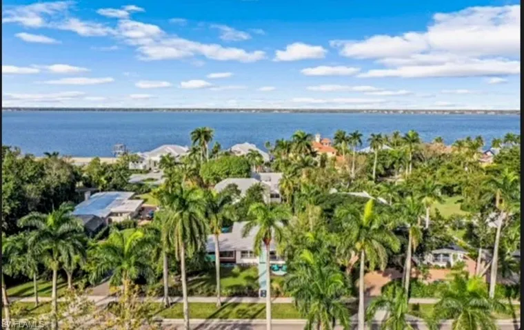 2710 Mcgregor Blvd, Fort Myers, Florida 33901