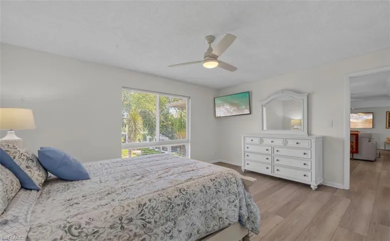 195 Peppermint Ln 2, Naples, Florida 34112