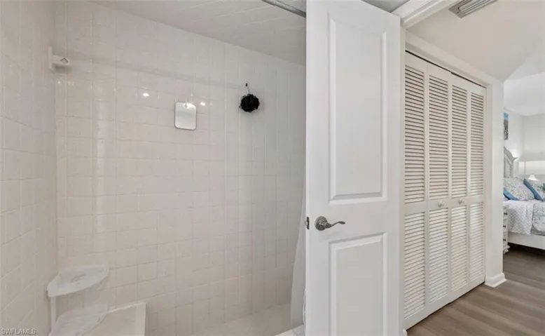 195 Peppermint Ln 2, Naples, Florida 34112