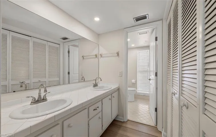 195 Peppermint Ln 2, Naples, Florida 34112