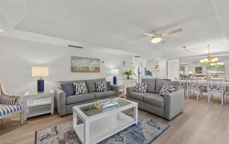 195 Peppermint Ln 2, Naples, Florida 34112