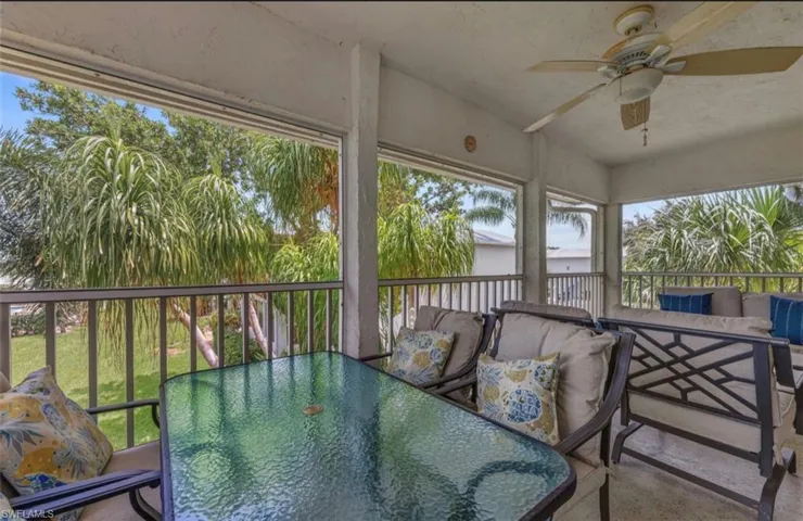 195 Peppermint Ln 2, Naples, Florida 34112
