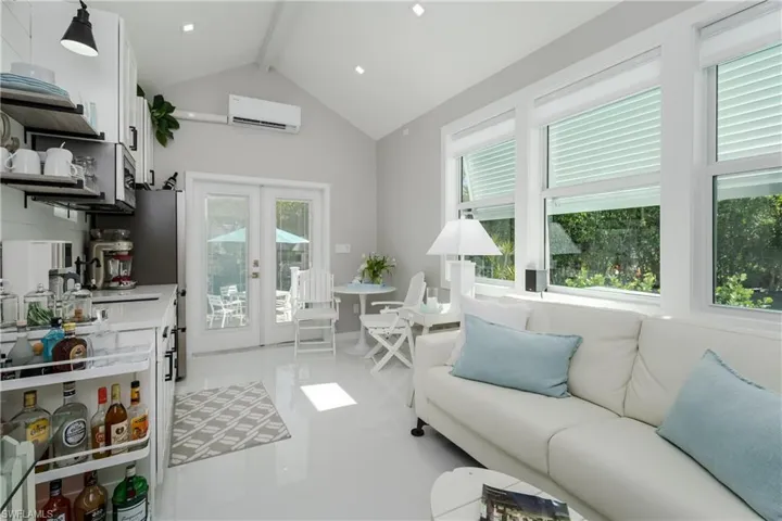 13598 Snapper Ln, Naples, Florida 34114