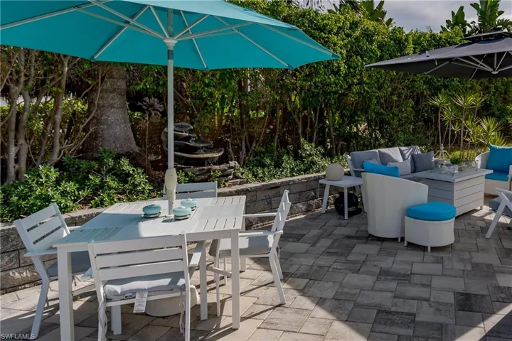 13598 Snapper Ln, Naples, Florida 34114