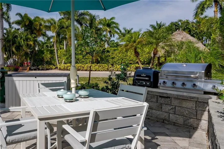 13598 Snapper Ln, Naples, Florida 34114