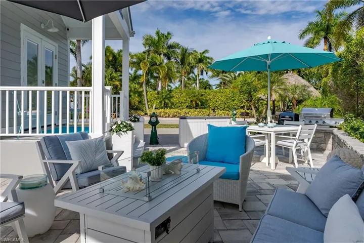 13598 Snapper Ln, Naples, Florida 34114