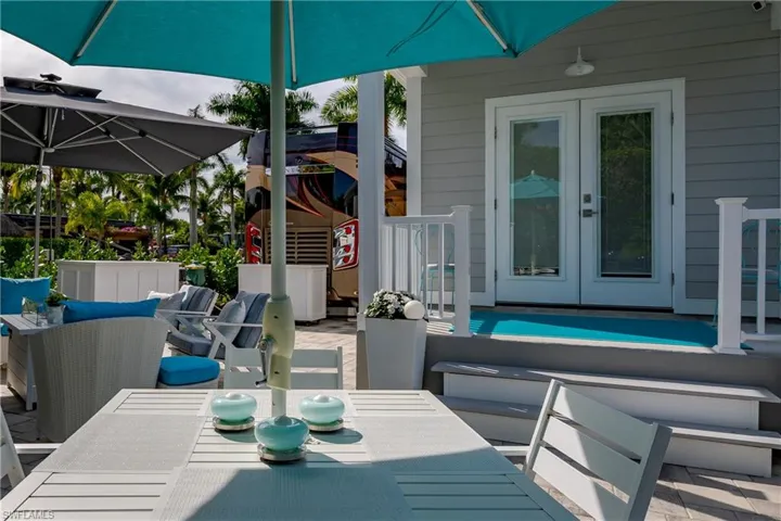 13598 Snapper Ln, Naples, Florida 34114