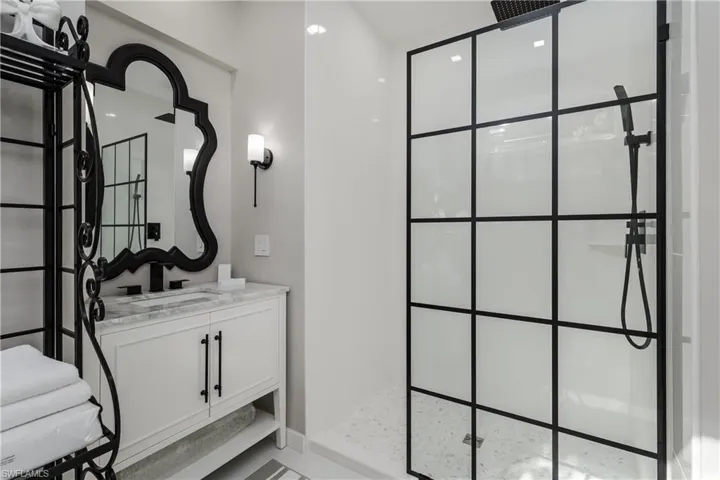 13598 Snapper Ln, Naples, Florida 34114