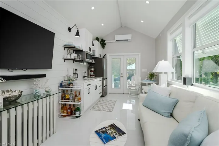 13598 Snapper Ln, Naples, Florida 34114