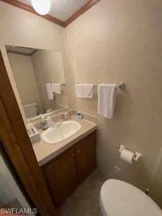 11000 Ballweg Ln, Fort Myers, Florida 33908