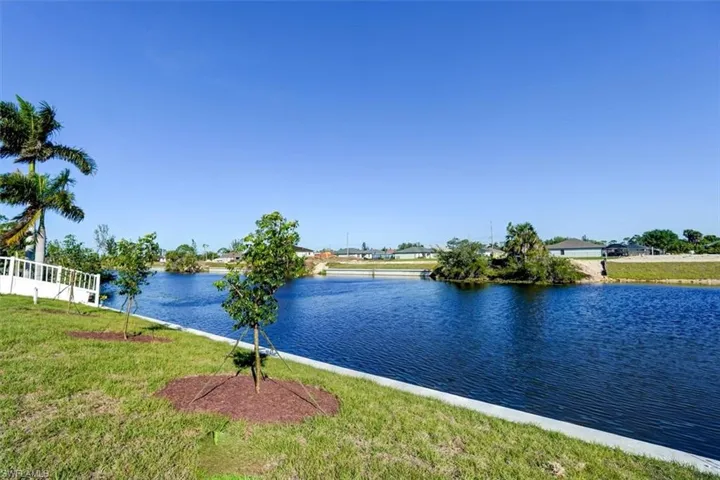 2203 NE 43rd  LN, Cape Coral, FL 33909