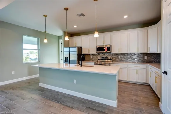 2203 NE 43rd  LN, Cape Coral, FL 33909