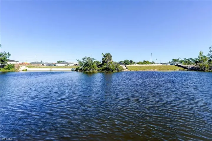 2203 NE 43rd  LN, Cape Coral, FL 33909