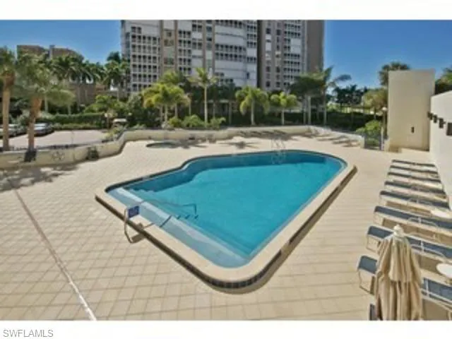 4451 Gulf Shore Blvd N 601, Naples, Florida 34103