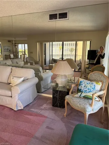 4451 Gulf Shore Blvd N 601, Naples, Florida 34103