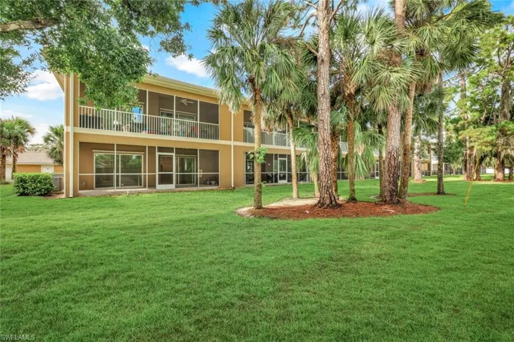 1137 Winding Pines Cir 106, Cape Coral, Florida 33909