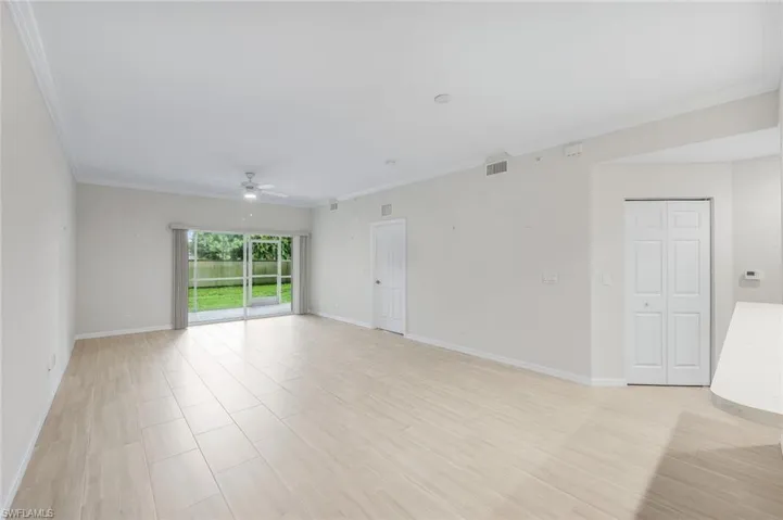 1137 Winding Pines Cir 106, Cape Coral, Florida 33909