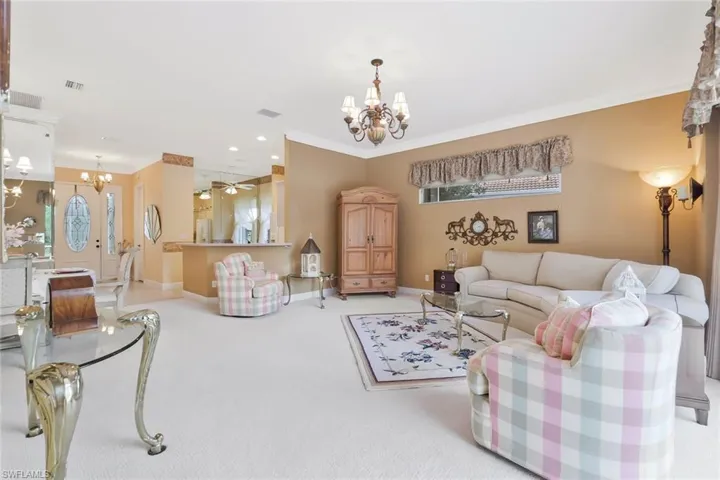 5852  Northridge  DR, Naples, FL 34110