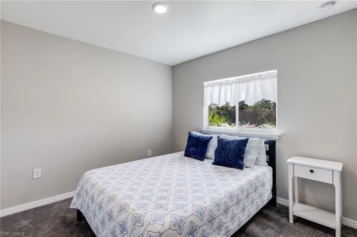 Guest bedroom