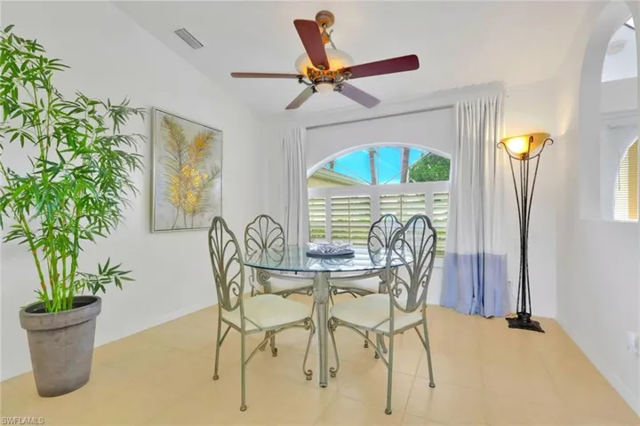 3302 2nd Ln, Cape Coral, Florida 33991