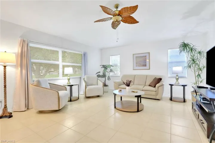 3302 2nd Ln, Cape Coral, Florida 33991