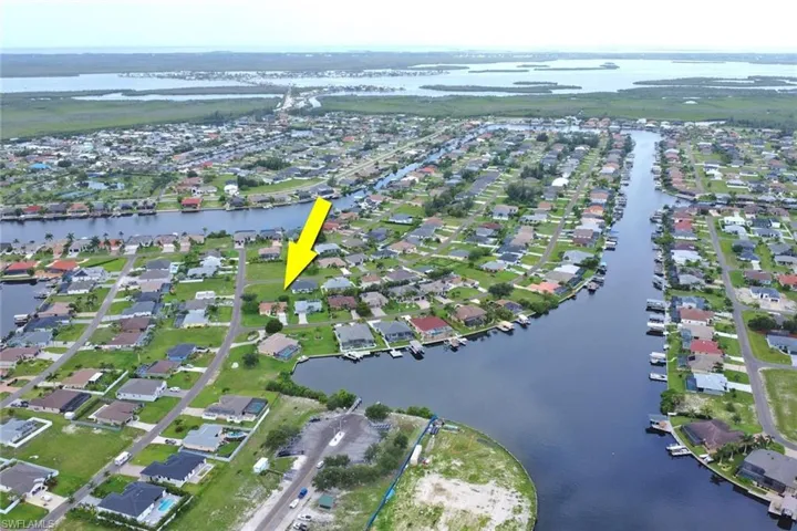 3302 2nd Ln, Cape Coral, Florida 33991