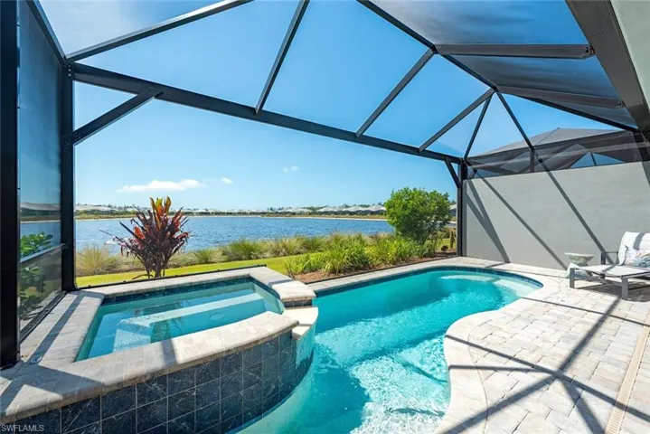 8776  Yucatan  CT, Naples, FL 34112