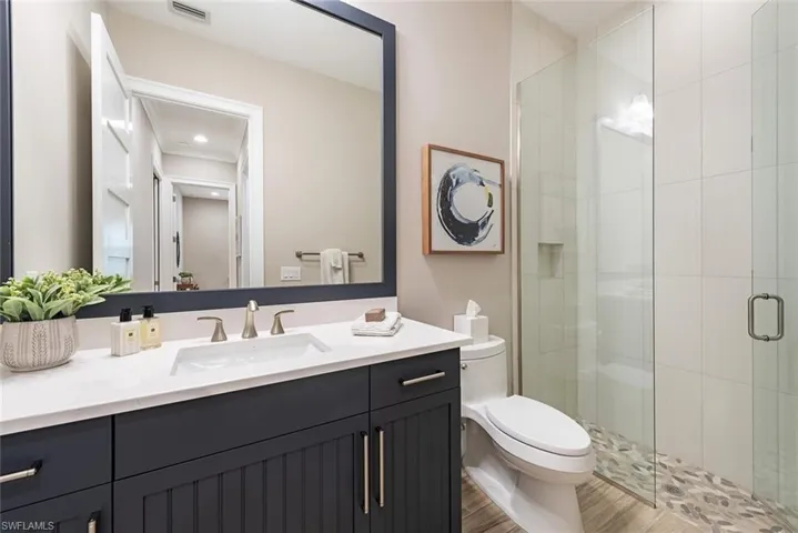 8776  Yucatan  CT, Naples, FL 34112