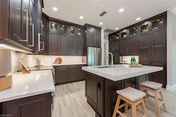 8776  Yucatan  CT, Naples, FL 34112