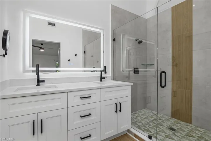 401 Countryside Dr, Naples, Florida 34104