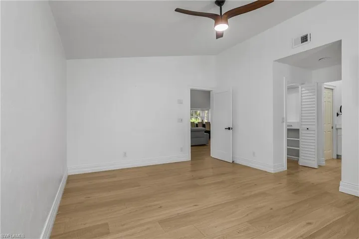 401 Countryside Dr, Naples, Florida 34104
