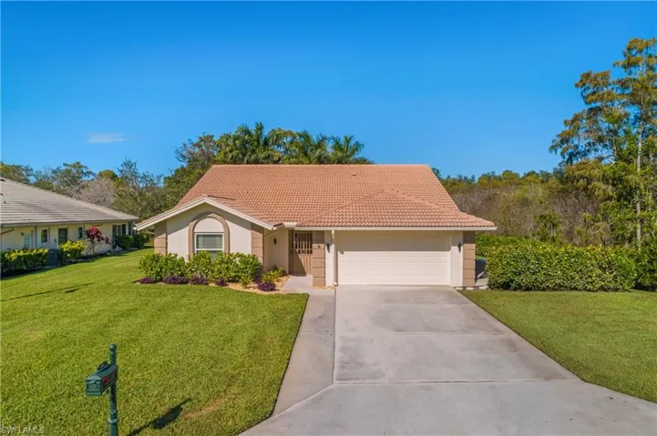 401 Countryside Dr, Naples, Florida 34104