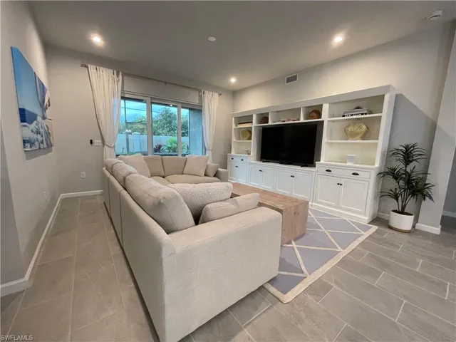 Living area with recessed lighting
