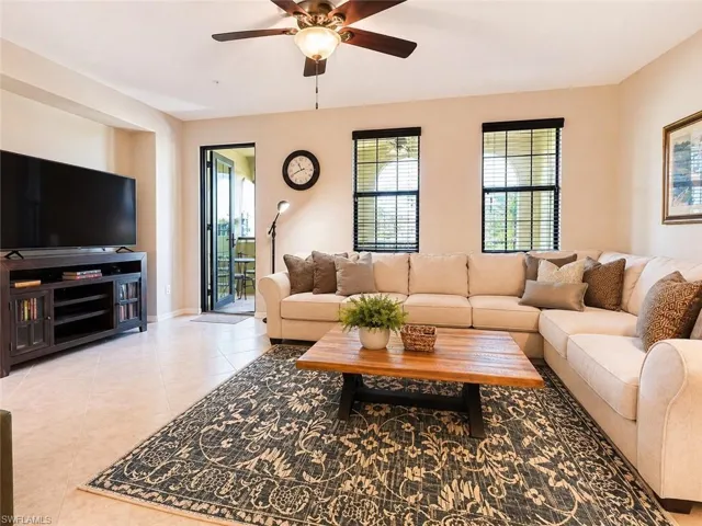9073 Rialto St 6002, Naples, Florida 34113