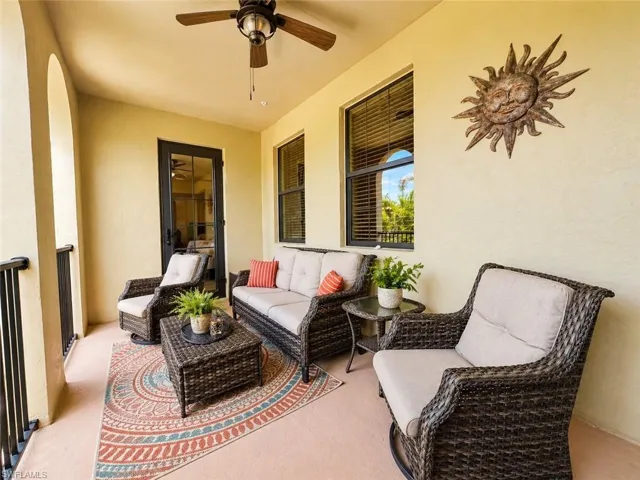 9073 Rialto St 6002, Naples, Florida 34113