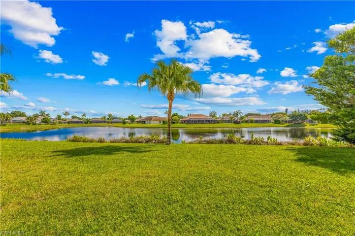 9882 Campbell Cir, Naples, Florida 34109