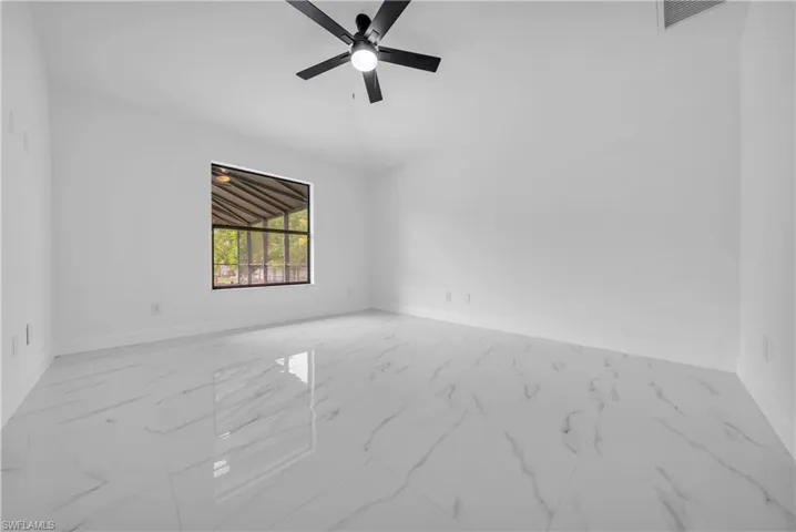 909 Williams Ave, Lehigh Acres, Florida 33972