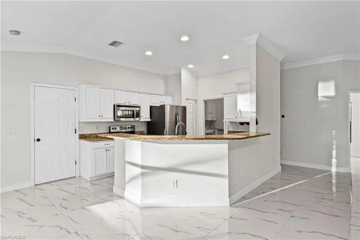 909 Williams Ave, Lehigh Acres, Florida 33972