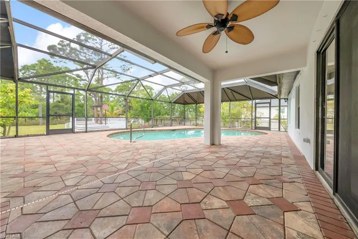 909 Williams Ave, Lehigh Acres, Florida 33972