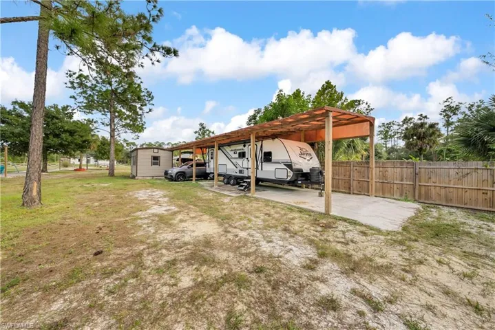 909 Williams Ave, Lehigh Acres, Florida 33972
