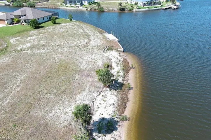 4213 Nw 39th St, Cape Coral, Florida 33993