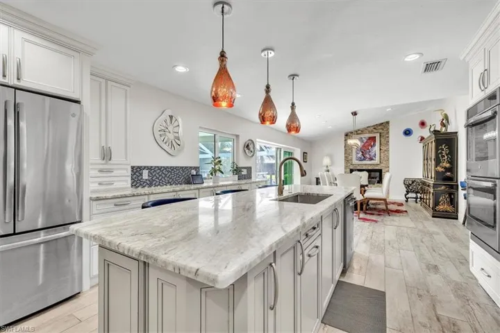 1034 N Waterway Dr, Fort Myers, Florida 33919