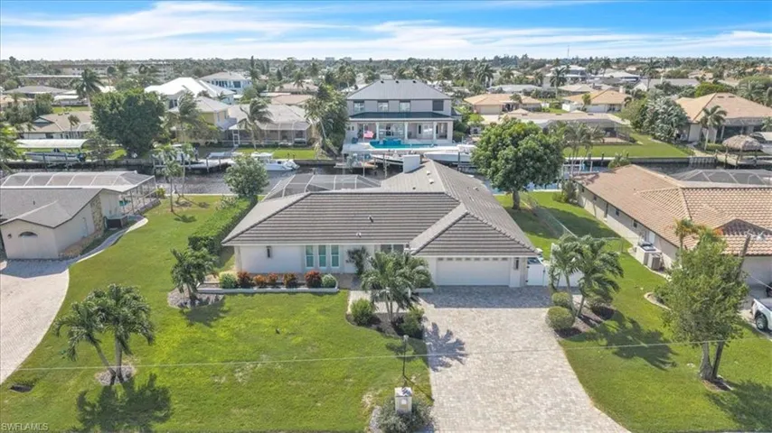 1034 N Waterway Dr, Fort Myers, Florida 33919