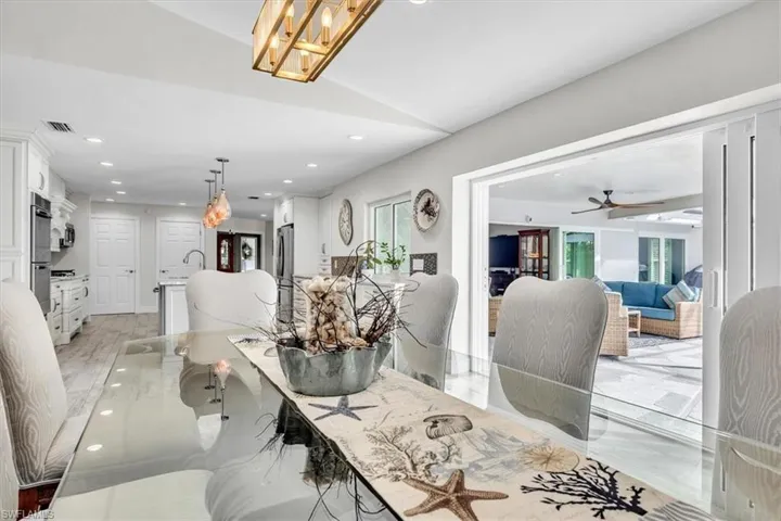 1034 N Waterway Dr, Fort Myers, Florida 33919