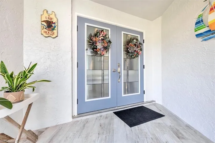 1034 N Waterway Dr, Fort Myers, Florida 33919