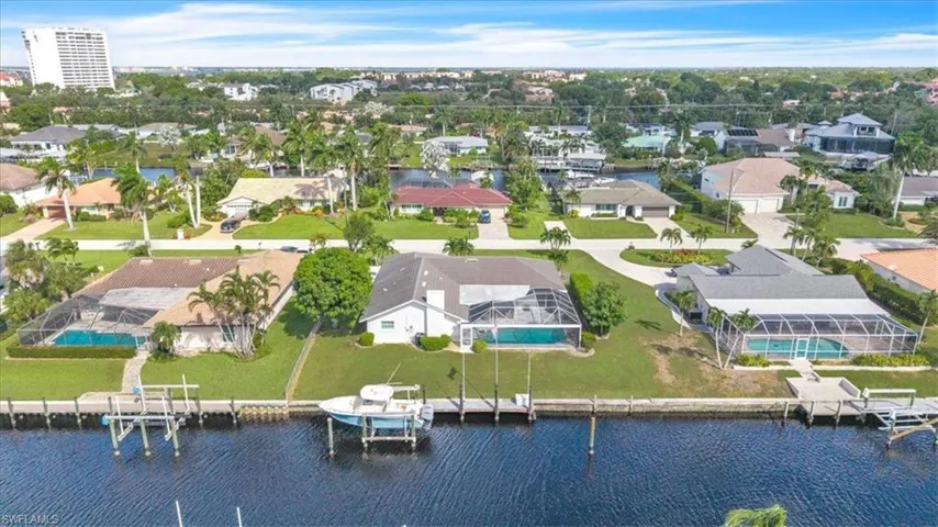 1034 N Waterway Dr, Fort Myers, Florida 33919