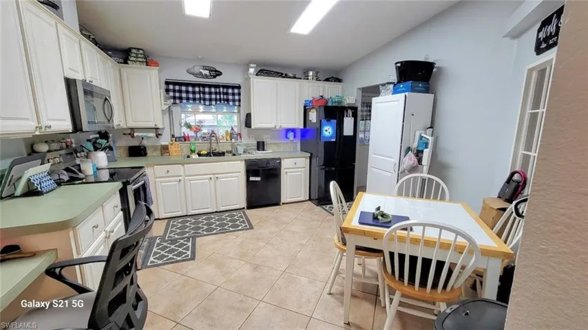 400  5th  AVE, Labelle, FL 33935