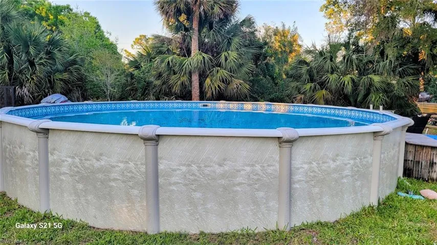 400  5th  AVE, Labelle, FL 33935